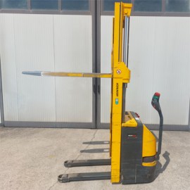 04_carrello-elevatore-elettrico